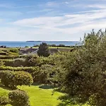 Quanna - 450m From The Sea By Interhome *