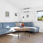 Quanna - 450m From The Sea By Interhome Nyaraló Hejls