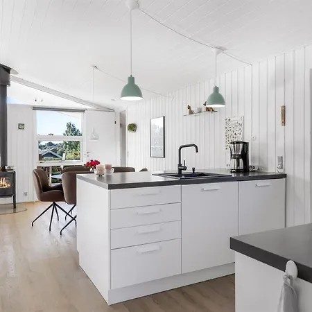 Nyaraló Quanna - 450m From The Sea By Interhome Hejls